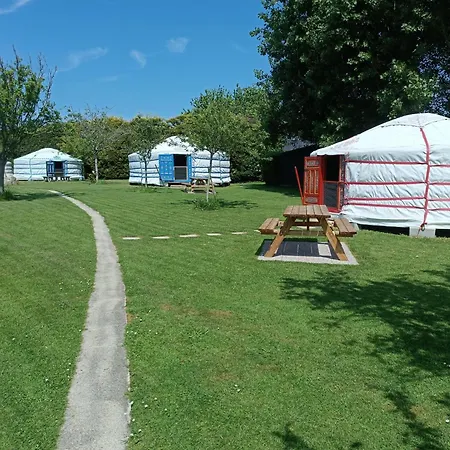 Campo de lujo Rando-yourte