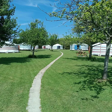 Campo de lujo Rando-yourte *