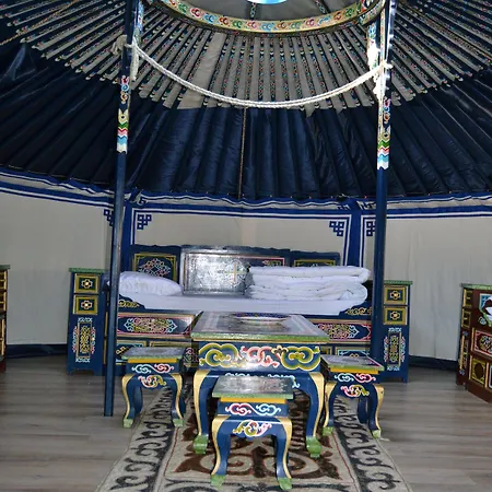 Luxury tent Rando-yourte